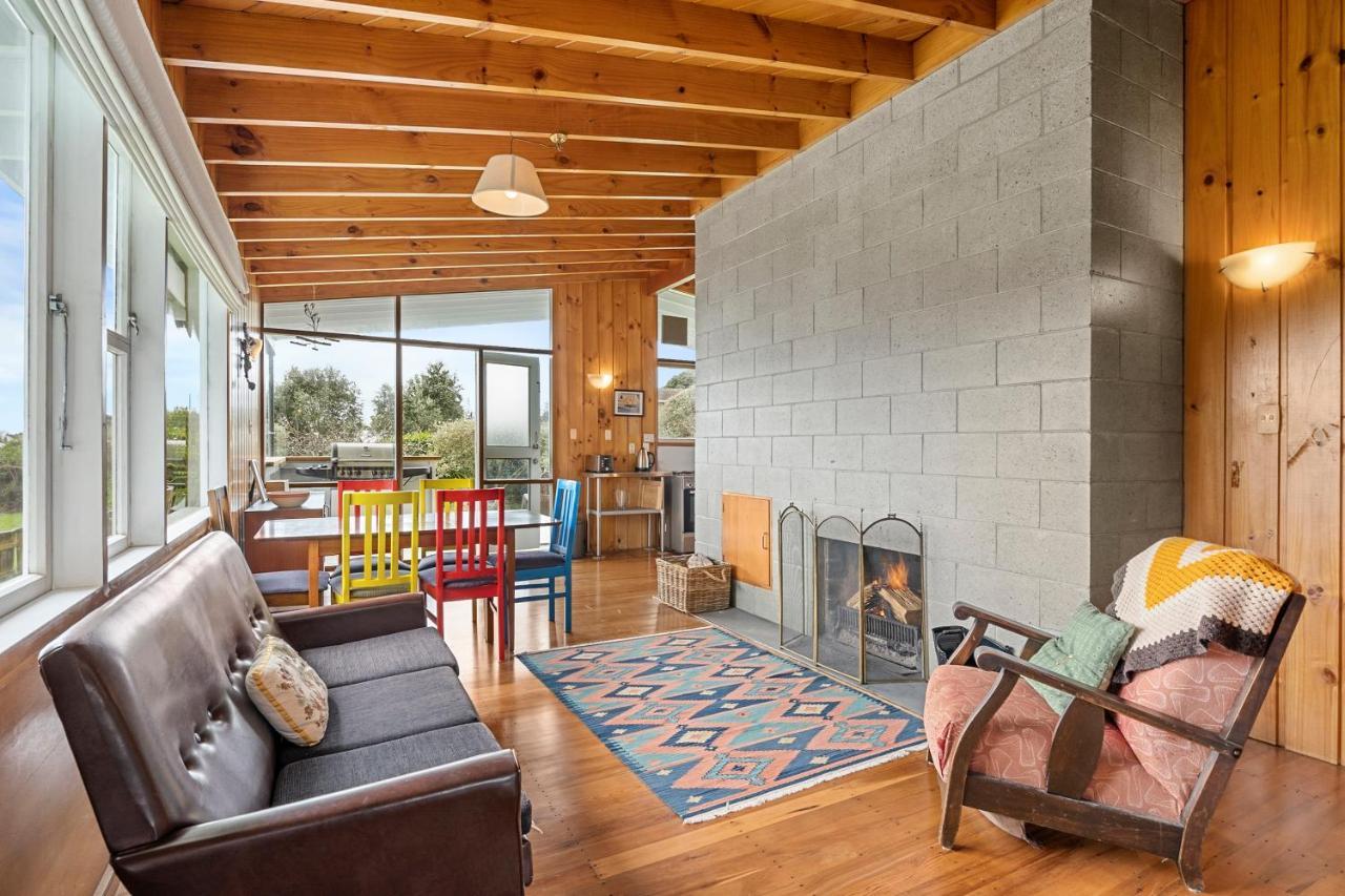 Queenie - Waikanae Beach Holiday Home 外观 照片