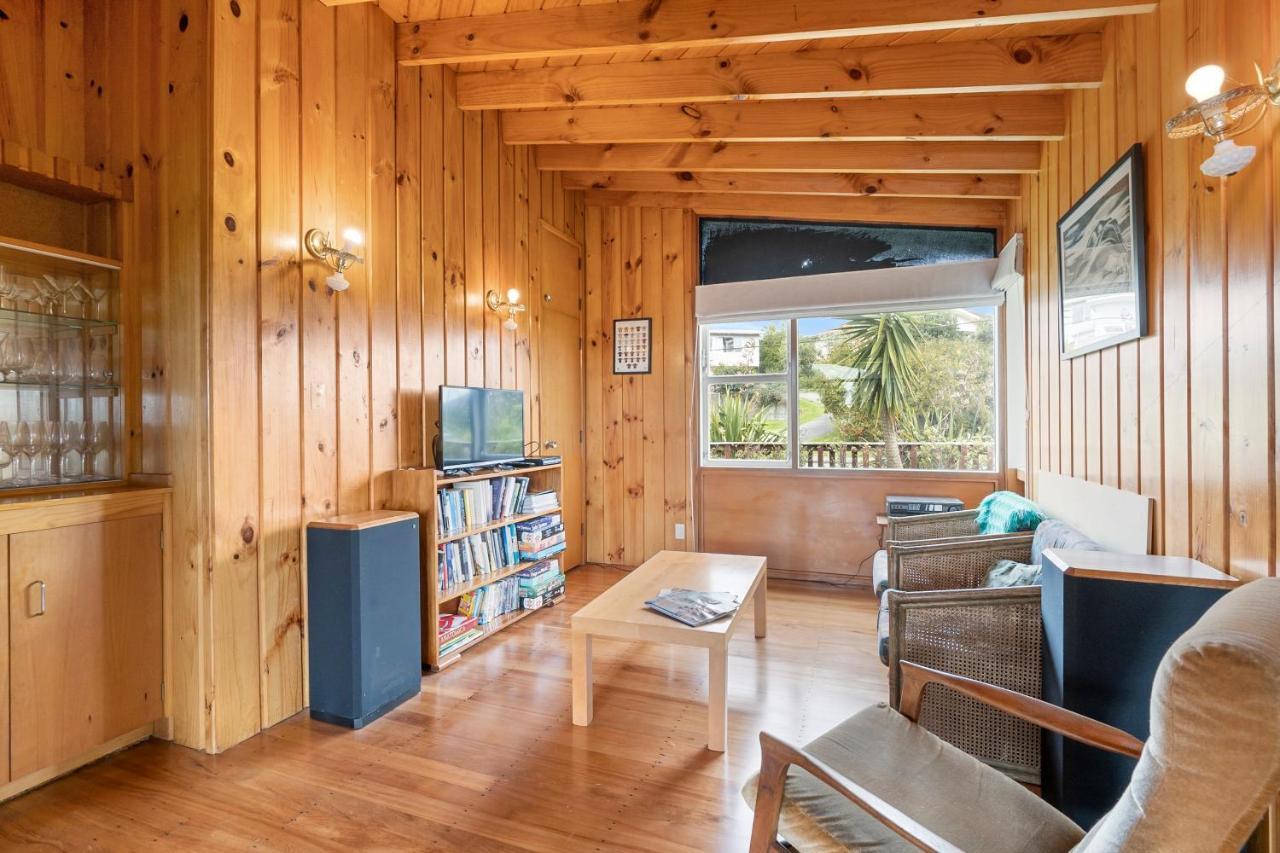 Queenie - Waikanae Beach Holiday Home 外观 照片