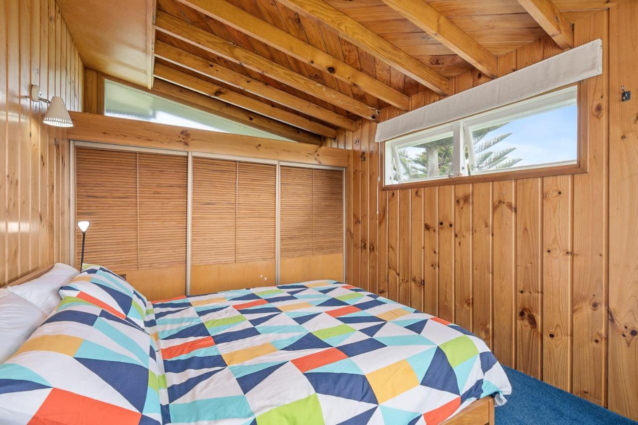 Queenie - Waikanae Beach Holiday Home 外观 照片