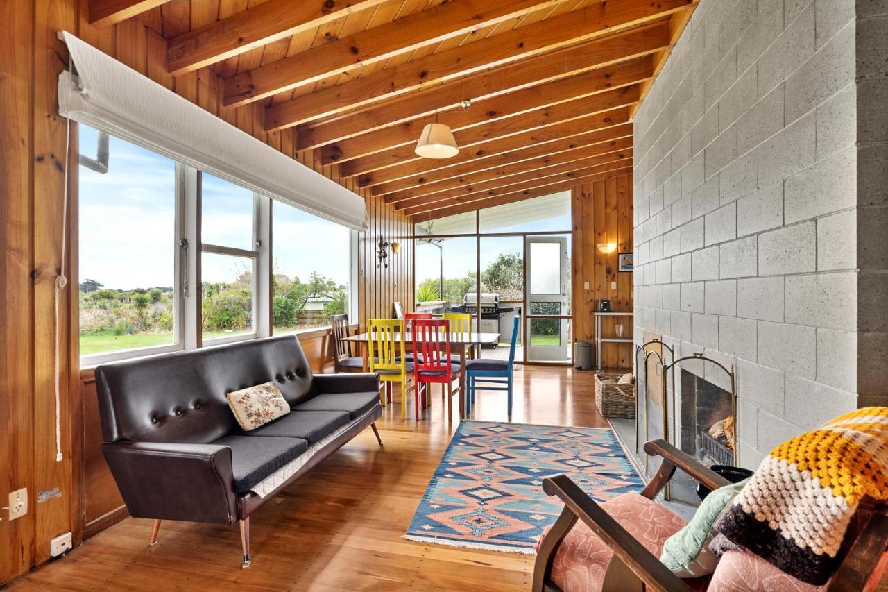 Queenie - Waikanae Beach Holiday Home 外观 照片